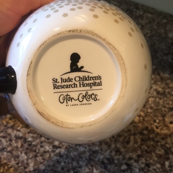 St Jude’s Love mug - Picture 3 of 3